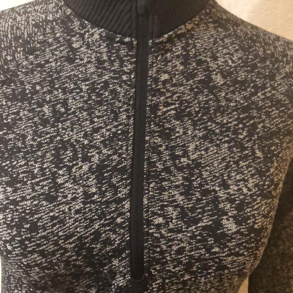 Lululemon Half Zip Pullover - image 6